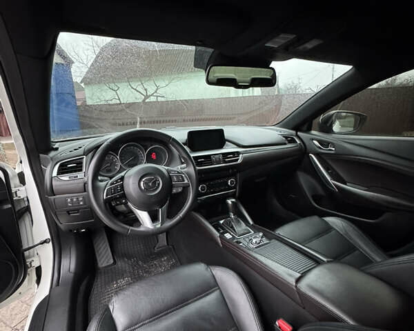 Белый Мазда 6, объемом двигателя 2.45 л и пробегом 184 тыс. км за 17500 $, фото 22 на Automoto.ua