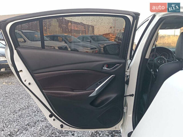 Білий Мазда 6, об'ємом двигуна 2.5 л та пробігом 104 тис. км за 16300 $, фото 22 на Automoto.ua