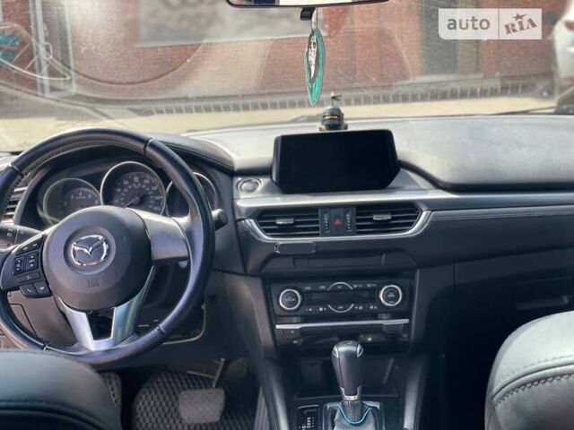 Белый Мазда 6, объемом двигателя 2.5 л и пробегом 87 тыс. км за 12500 $, фото 4 на Automoto.ua