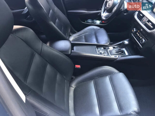 Белый Мазда 6, объемом двигателя 2.5 л и пробегом 76 тыс. км за 20000 $, фото 10 на Automoto.ua