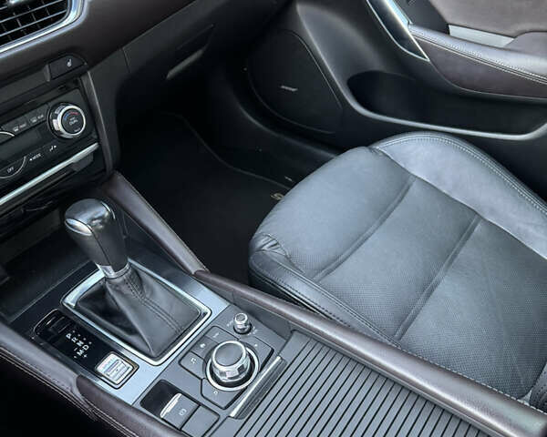 Мазда 6 2016 в Киеве на Automoto.ua Белый Мазда 6, объемом двигателя 2.49 л и пробегом 137 тыс. км за 15900 $, фото 23 на Automoto.ua
