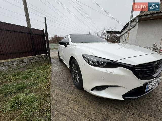 Белый Мазда 6, объемом двигателя 2.45 л и пробегом 184 тыс. км за 17500 $, фото 6 на Automoto.ua