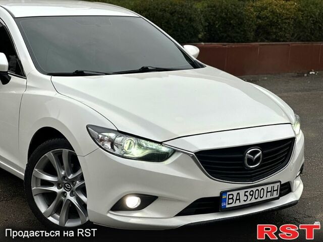 Белый Мазда 6, объемом двигателя 2.5 л и пробегом 140 тыс. км за 13399 $, фото 3 на Automoto.ua