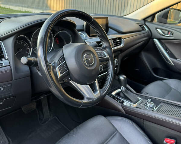 Мазда 6 2016 в Киеве на Automoto.ua Белый Мазда 6, объемом двигателя 2.49 л и пробегом 137 тыс. км за 15900 $, фото 31 на Automoto.ua