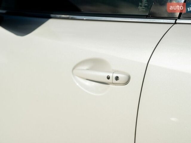 Белый Мазда 6, объемом двигателя 2.49 л и пробегом 67 тыс. км за 13900 $, фото 5 на Automoto.ua