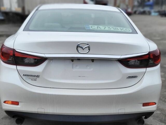 Білий Мазда 6, об'ємом двигуна 2.5 л та пробігом 73 тис. км за 12000 $, фото 5 на Automoto.ua