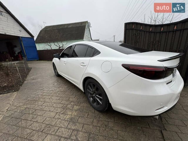 Белый Мазда 6, объемом двигателя 2.45 л и пробегом 184 тыс. км за 17500 $, фото 8 на Automoto.ua