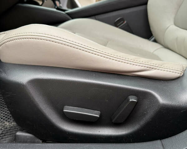 Белый Мазда 6, объемом двигателя 2.49 л и пробегом 146 тыс. км за 13400 $, фото 42 на Automoto.ua