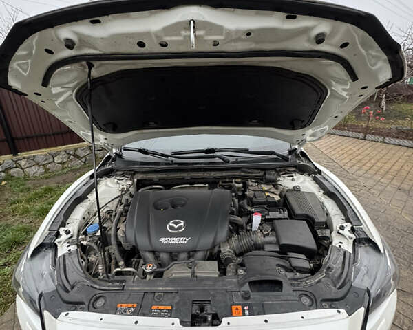 Белый Мазда 6, объемом двигателя 2.45 л и пробегом 184 тыс. км за 17500 $, фото 35 на Automoto.ua