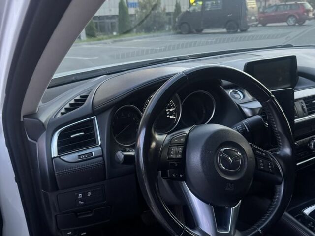 Білий Мазда 6, об'ємом двигуна 0 л та пробігом 187 тис. км за 15000 $, фото 19 на Automoto.ua