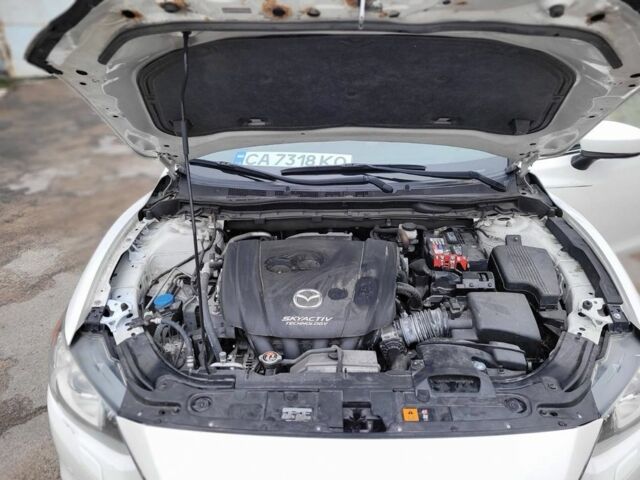 Білий Мазда 6, об'ємом двигуна 2.5 л та пробігом 73 тис. км за 12000 $, фото 14 на Automoto.ua