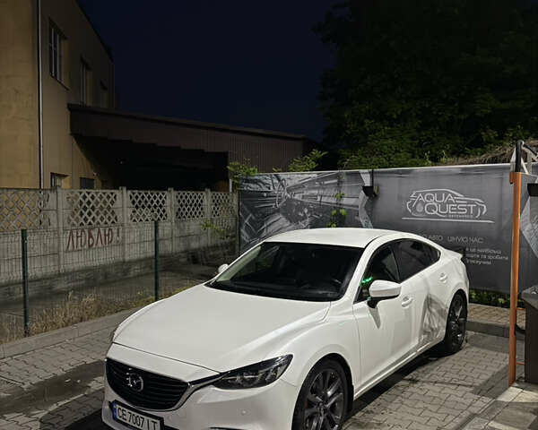Мазда 6 2016 в Черновцах на Automoto.ua Белый Мазда 6, объемом двигателя 2 л и пробегом 170 тыс. км за 14999 $, фото 7 на Automoto.ua