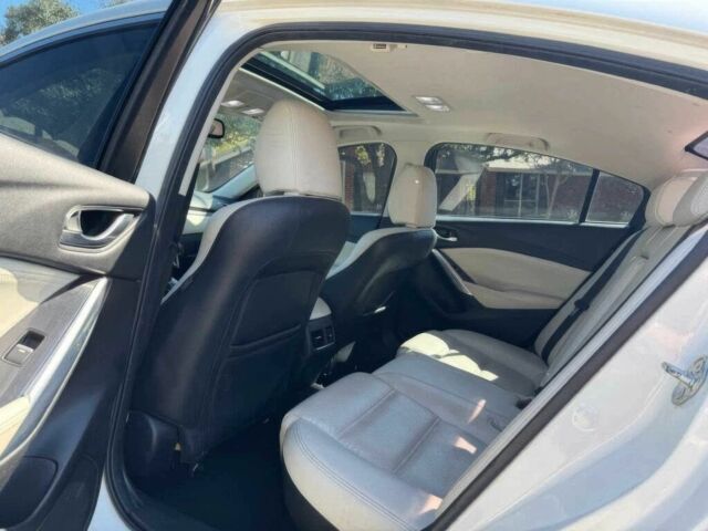 Білий Мазда 6, об'ємом двигуна 2.5 л та пробігом 73 тис. км за 9000 $, фото 12 на Automoto.ua