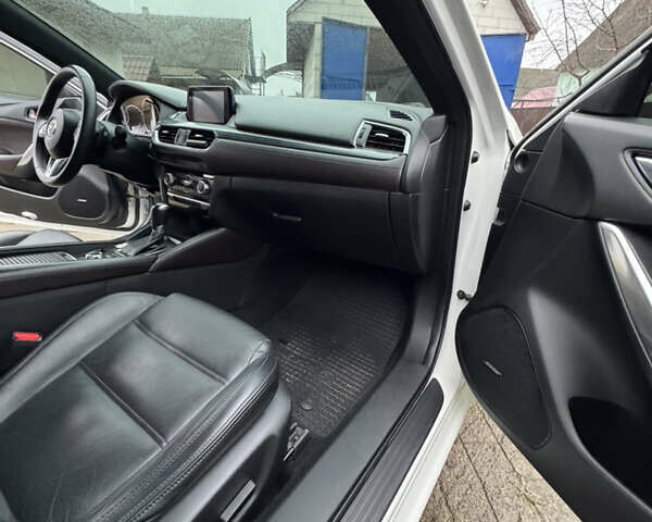 Белый Мазда 6, объемом двигателя 2.45 л и пробегом 184 тыс. км за 17500 $, фото 29 на Automoto.ua