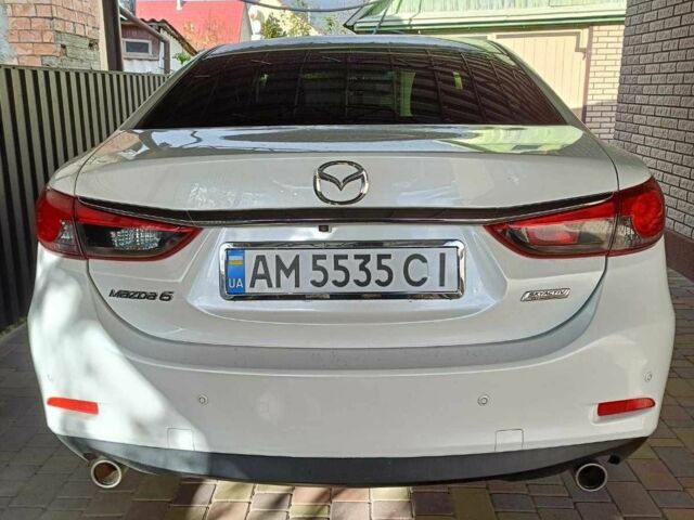 Белый Мазда 6, объемом двигателя 2.5 л и пробегом 120 тыс. км за 13950 $, фото 2 на Automoto.ua