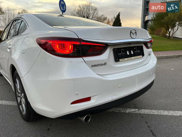 Белый Мазда 6, объемом двигателя 2.49 л и пробегом 103 тыс. км за 16999 $, фото 16 на Automoto.ua