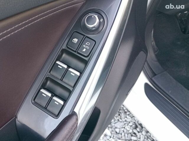 Белый Мазда 6, объемом двигателя 2.5 л и пробегом 104 тыс. км за 16990 $, фото 34 на Automoto.ua