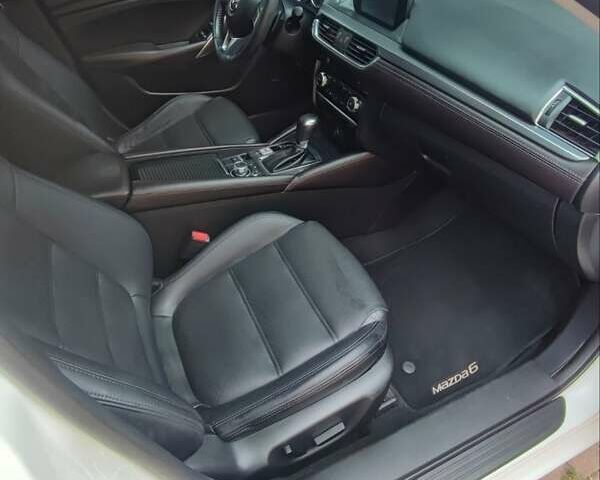 Белый Мазда 6, объемом двигателя 2.49 л и пробегом 83 тыс. км за 16400 $, фото 9 на Automoto.ua