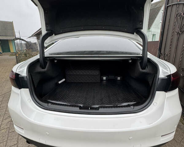 Белый Мазда 6, объемом двигателя 2.45 л и пробегом 184 тыс. км за 17500 $, фото 23 на Automoto.ua