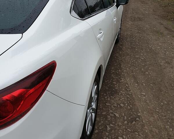 Белый Мазда 6, объемом двигателя 2 л и пробегом 143 тыс. км за 13100 $, фото 6 на Automoto.ua