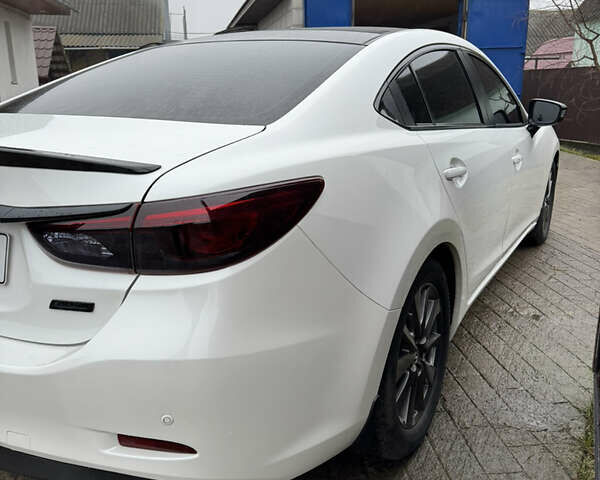 Белый Мазда 6, объемом двигателя 2.45 л и пробегом 184 тыс. км за 17500 $, фото 11 на Automoto.ua