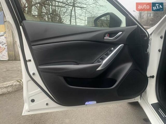 Білий Мазда 6, об'ємом двигуна 2.49 л та пробігом 155 тис. км за 11998 $, фото 10 на Automoto.ua