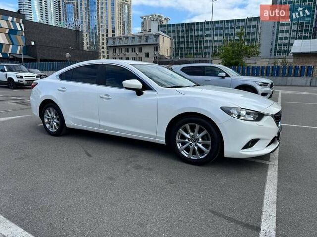 Білий Мазда 6, об'ємом двигуна 2.49 л та пробігом 183 тис. км за 13500 $, фото 13 на Automoto.ua