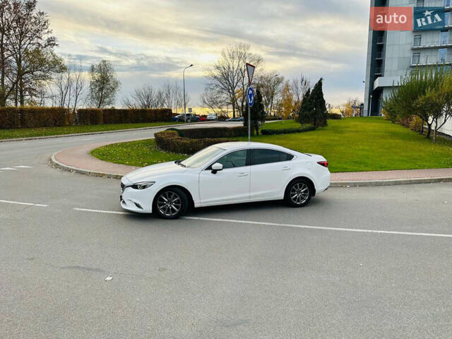 Белый Мазда 6, объемом двигателя 2.49 л и пробегом 103 тыс. км за 16999 $, фото 5 на Automoto.ua