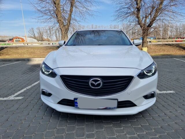 Білий Мазда 6, об'ємом двигуна 0 л та пробігом 190 тис. км за 348 $, фото 7 на Automoto.ua