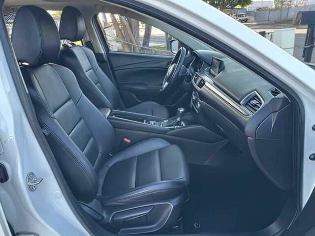 Білий Мазда 6, об'ємом двигуна 2.5 л та пробігом 70 тис. км за 9500 $, фото 7 на Automoto.ua