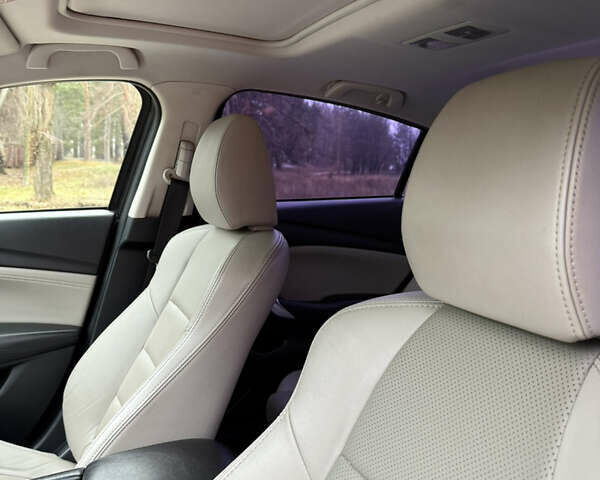 Белый Мазда 6, объемом двигателя 2.49 л и пробегом 146 тыс. км за 13400 $, фото 23 на Automoto.ua