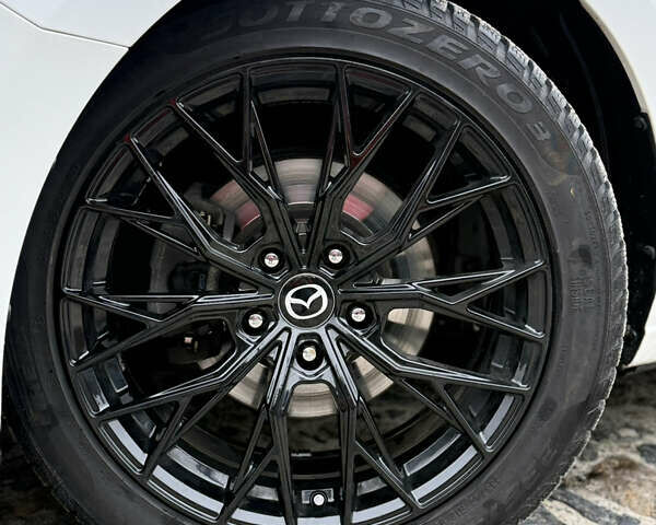 Белый Мазда 6, объемом двигателя 2.49 л и пробегом 146 тыс. км за 13400 $, фото 5 на Automoto.ua