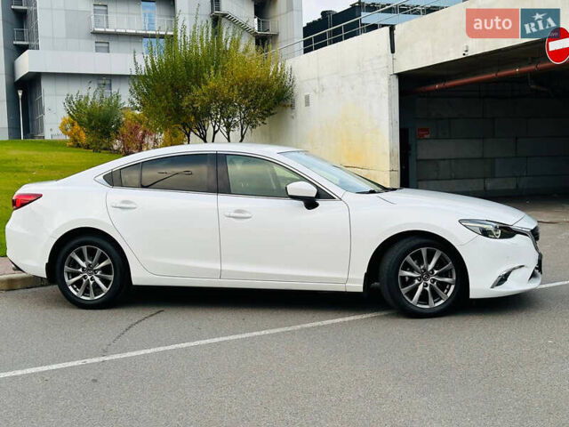 Белый Мазда 6, объемом двигателя 2.49 л и пробегом 103 тыс. км за 16999 $, фото 10 на Automoto.ua