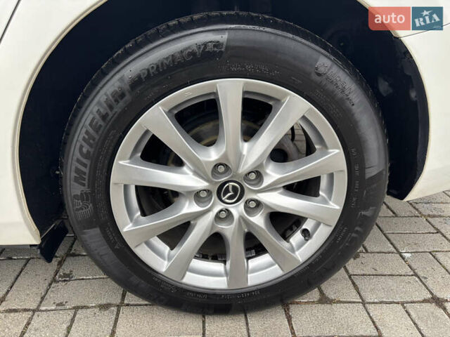 Белый Мазда 6, объемом двигателя 2.49 л и пробегом 76 тыс. км за 15500 $, фото 12 на Automoto.ua