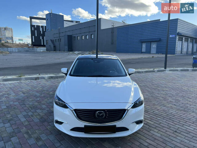 Білий Мазда 6, об'ємом двигуна 2.49 л та пробігом 70 тис. км за 19000 $, фото 1 на Automoto.ua