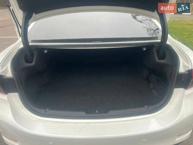 Белый Мазда 6, объемом двигателя 2.49 л и пробегом 113 тыс. км за 17000 $, фото 8 на Automoto.ua