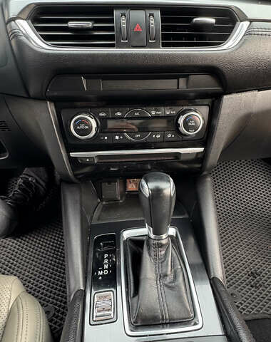 Белый Мазда 6, объемом двигателя 2.5 л и пробегом 127 тыс. км за 16000 $, фото 6 на Automoto.ua