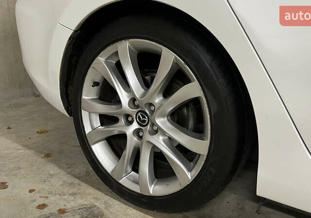 Белый Мазда 6, объемом двигателя 2.5 л и пробегом 127 тыс. км за 16000 $, фото 12 на Automoto.ua