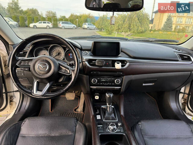 Белый Мазда 6, объемом двигателя 2.49 л и пробегом 158 тыс. км за 15450 $, фото 10 на Automoto.ua