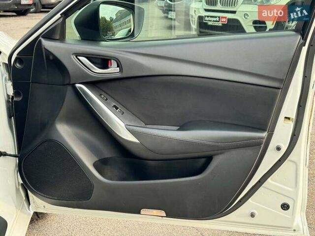 Білий Мазда 6, об'ємом двигуна 2.5 л та пробігом 125 тис. км за 13890 $, фото 23 на Automoto.ua