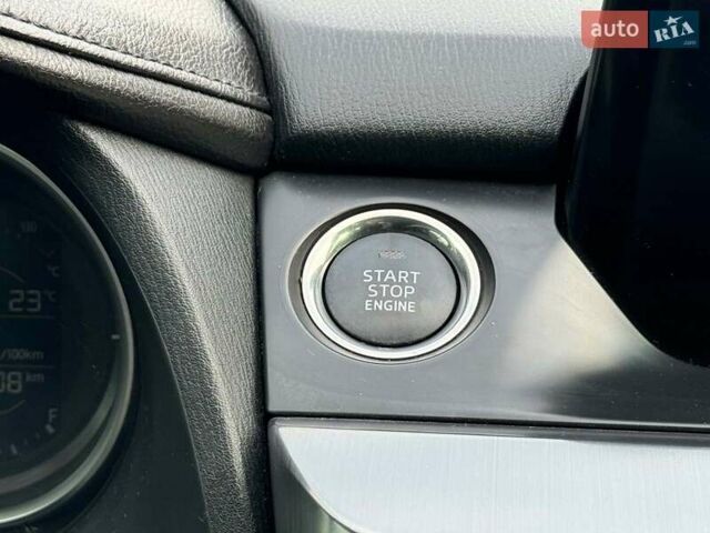 Білий Мазда 6, об'ємом двигуна 2.5 л та пробігом 125 тис. км за 13890 $, фото 31 на Automoto.ua