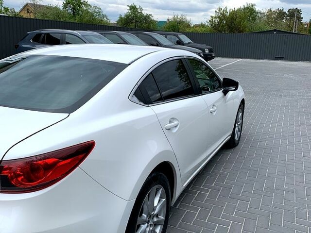 Білий Мазда 6, об'ємом двигуна 2 л та пробігом 65 тис. км за 17200 $, фото 5 на Automoto.ua