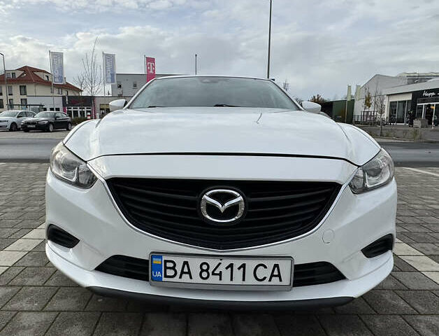 Белый Мазда 6, объемом двигателя 2.5 л и пробегом 127 тыс. км за 16000 $, фото 1 на Automoto.ua