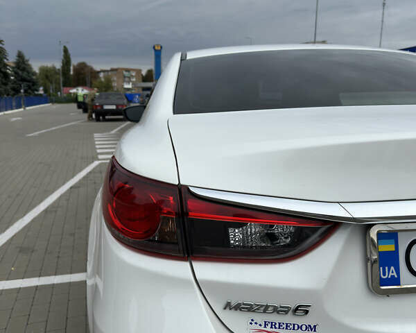 Белый Мазда 6, объемом двигателя 2.49 л и пробегом 138 тыс. км за 12800 $, фото 18 на Automoto.ua
