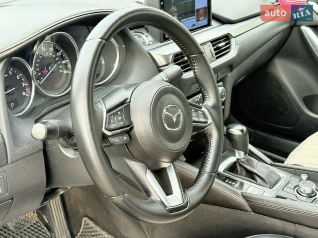 Белый Мазда 6, объемом двигателя 2.49 л и пробегом 148 тыс. км за 10800 $, фото 30 на Automoto.ua