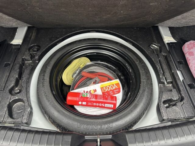 Белый Мазда 6, объемом двигателя 2.5 л и пробегом 76 тыс. км за 15500 $, фото 17 на Automoto.ua