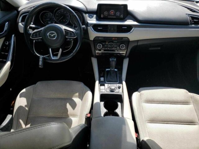 Білий Мазда 6, об'ємом двигуна 0 л та пробігом 63 тис. км за 2700 $, фото 7 на Automoto.ua
