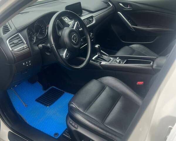 Белый Мазда 6, объемом двигателя 2.49 л и пробегом 113 тыс. км за 17000 $, фото 6 на Automoto.ua