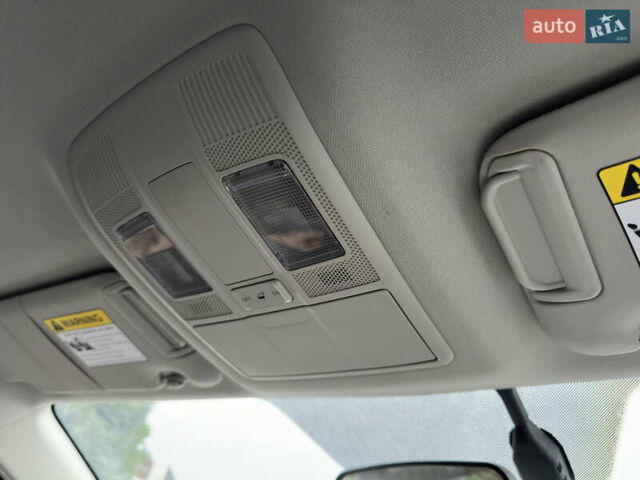 Белый Мазда 6, объемом двигателя 2.49 л и пробегом 138 тыс. км за 12800 $, фото 12 на Automoto.ua