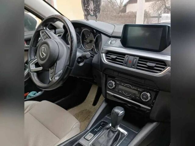 Білий Мазда 6, об'ємом двигуна 2.5 л та пробігом 146 тис. км за 11000 $, фото 4 на Automoto.ua